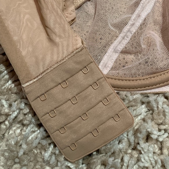 Chantelle RÉVÈLE MOI Side Support Bra - Picture 9 of 10